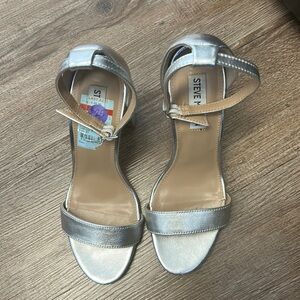 Beautiful silver heels